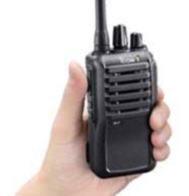 Icom IC-F4001 03 UHF 400-470MHz 4W 16 CHANNELS Two Way Radio