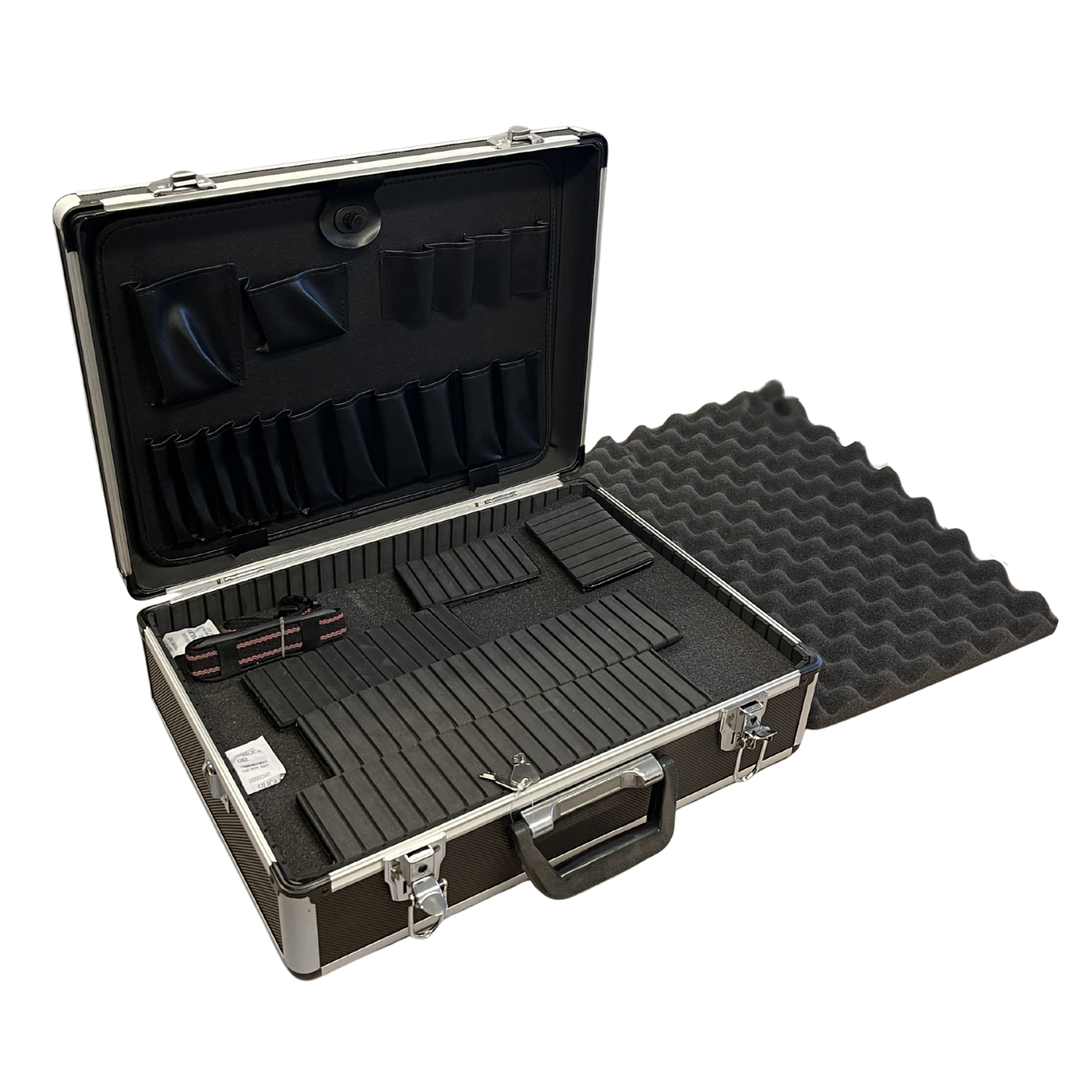Harbor Freight 39196 VOYAGER 18" x 6" x 13" Aluminum Protective Storage Carry Case