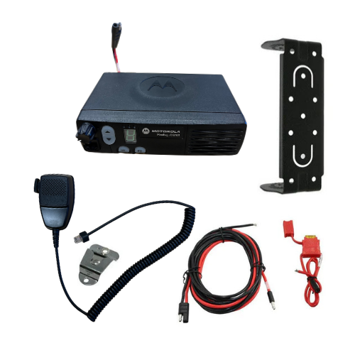 Used Motorola CM200 UHF 438-470MHz 4 Channels 25 Watt Mobile Radio AAM50RNC9AA1AN