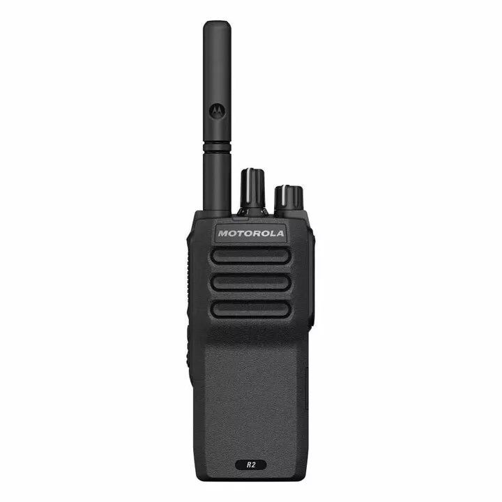 Motorola R2 VHF Analog MOTOTRBO AAH11JDC9JC2AN 136-174MHz 64 Channel 5 Watt Two-Way Radio with High-Capacity Battery